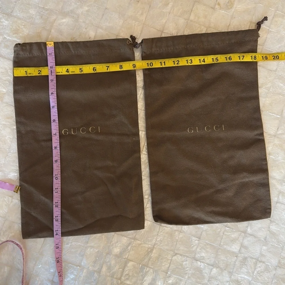 Two authentic Gucci dust bags for shoes wallet small bag made in Italy - Picture 4 of 4